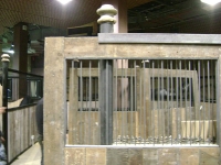 camden-market-stables-steel-cast-iron-01