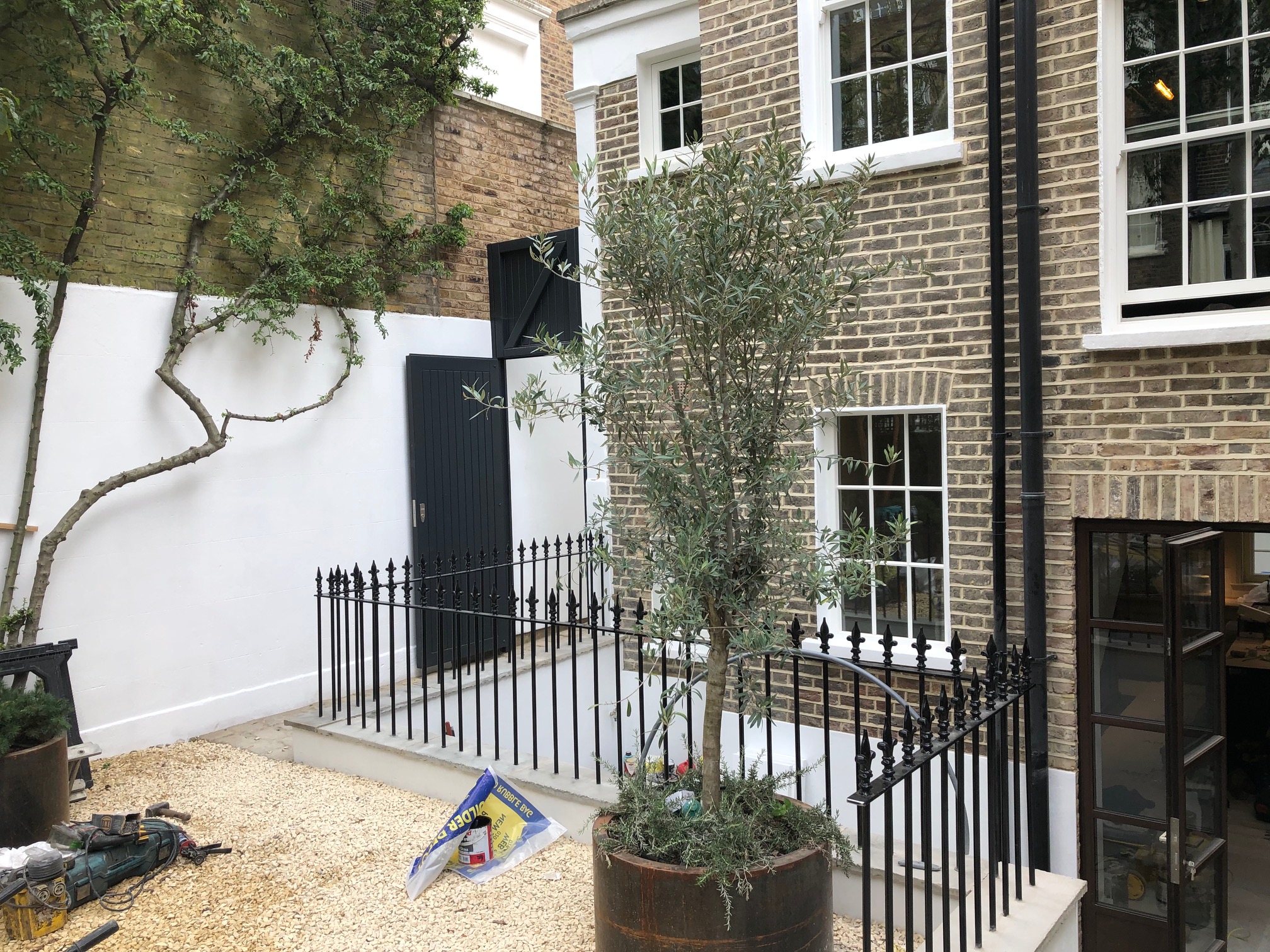 Cast Iron Railings Installed In Northumberland Place, London W2 Arc